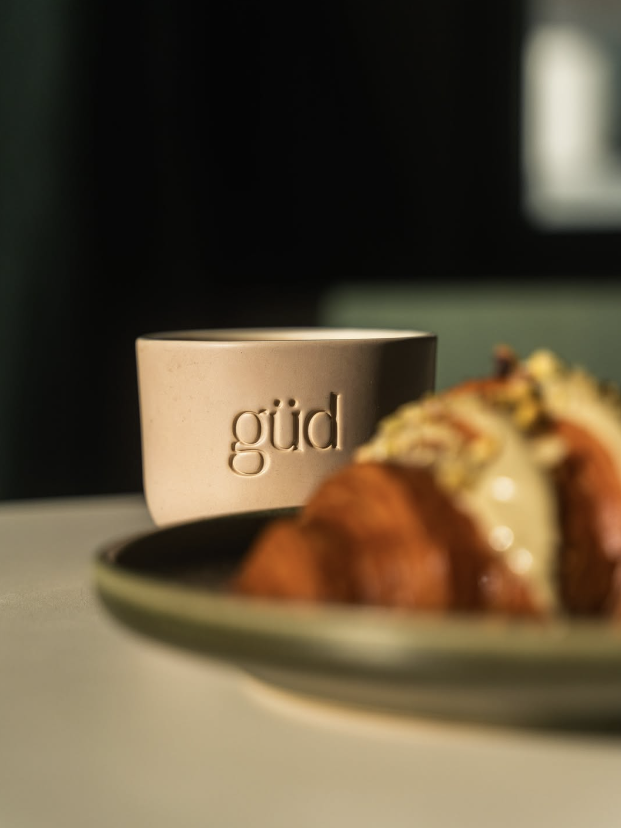 güd — taza y bollería